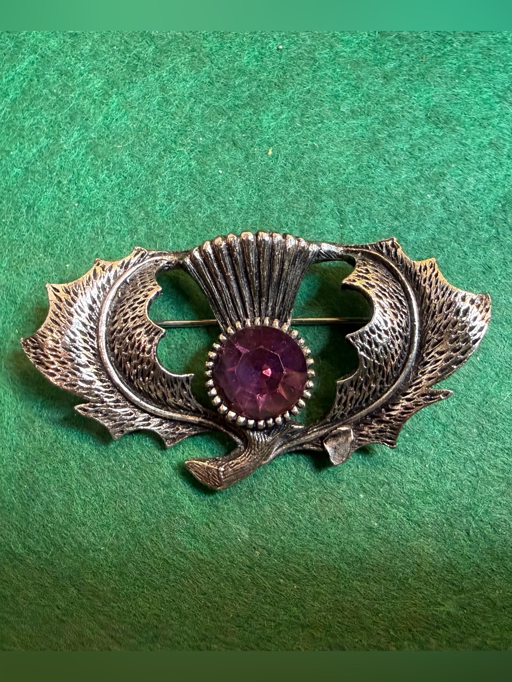 Vintage Scottish Thistle Brooch Amethyst Rhinestone Silver Tone - Picture 6 of 8